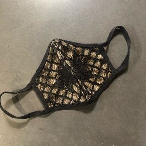 Beautiful Unique Lace Contrast Face Mask
